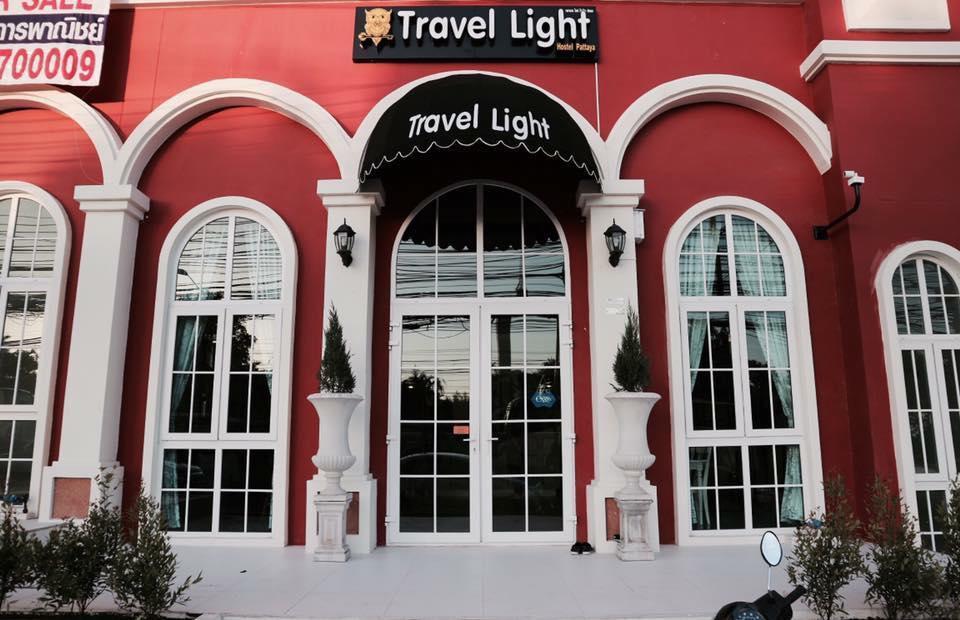 Travel Light Hostel Pattaya Exterior photo